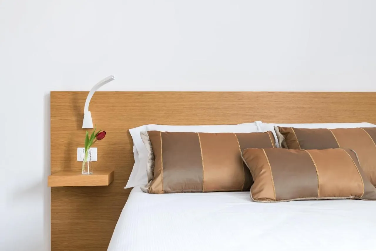 Aura - Guest House Iblea Ragusa