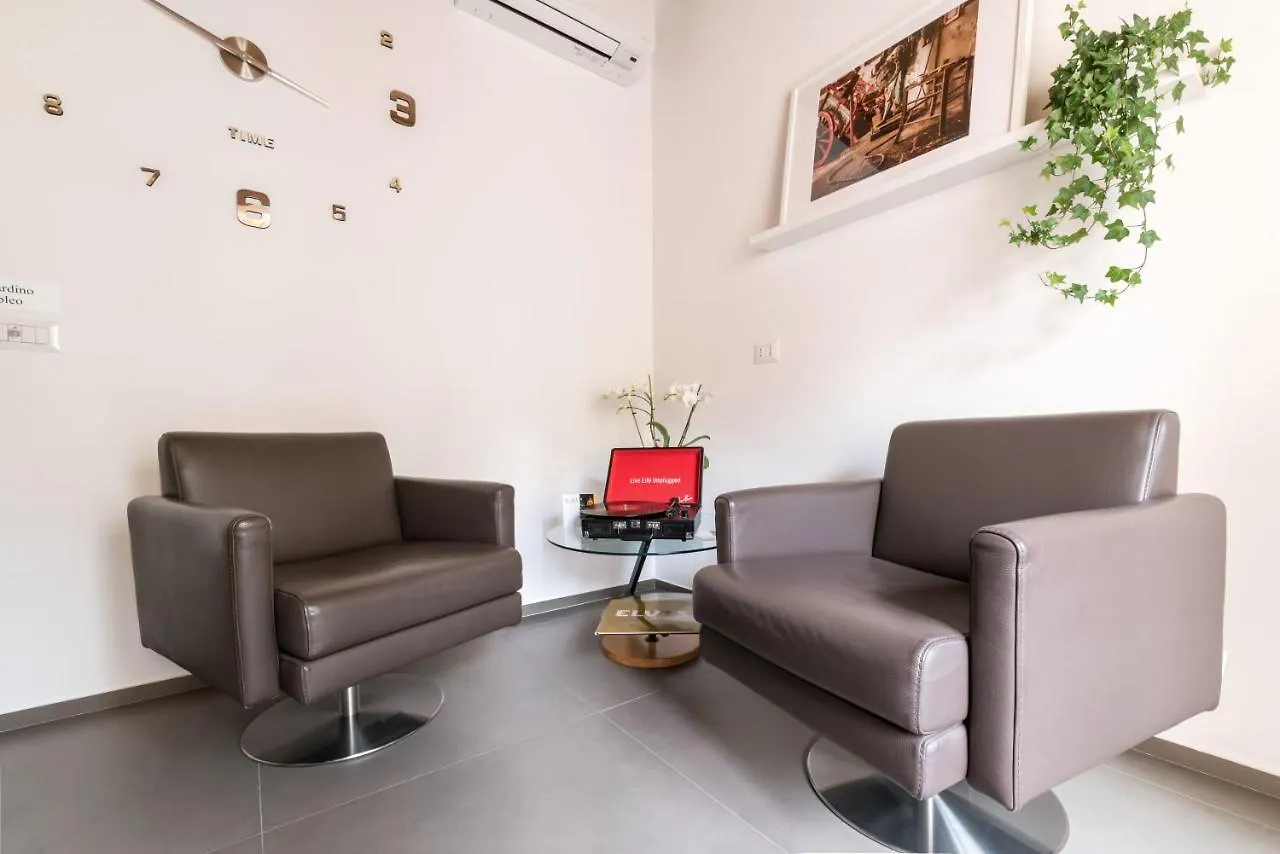 Aura - Guest House Iblea Ragusa